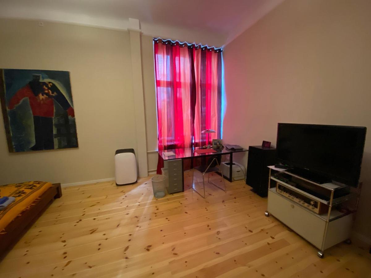 Апартаменти Fewo Gruene Mommsenstrasse - Bei Becker Klingeln Берлін Екстер'єр фото